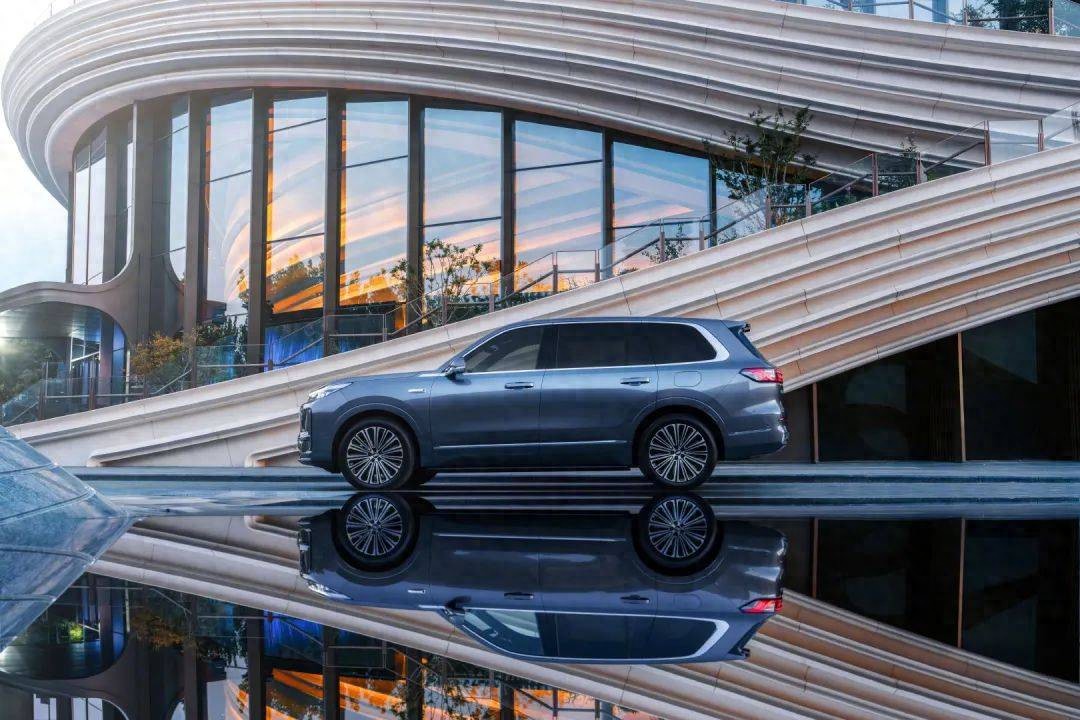 两秒卖一辆,银河M9踏平大六座SUV的虚高门槛