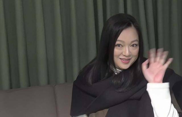 香港知名女星宣布复出主持网络节目！