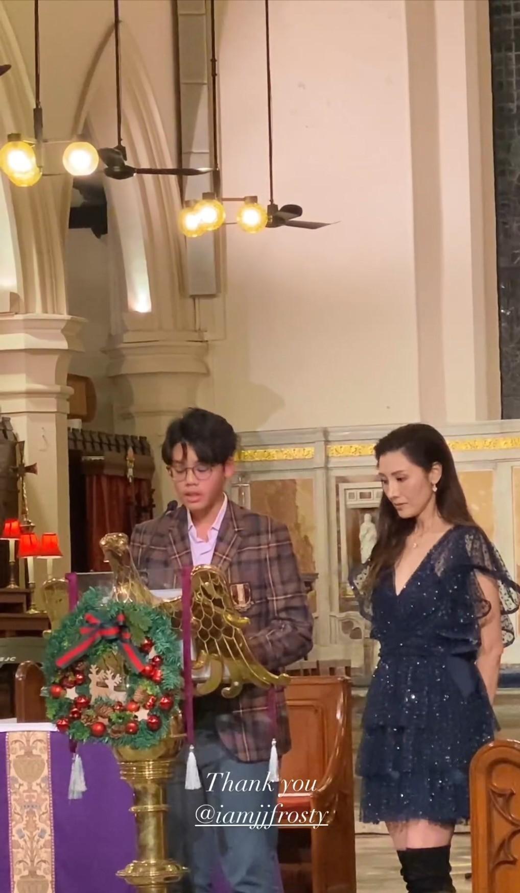 李嘉欣14岁儿子变大帅哥，身高187高大威猛，举止一看就是贵公子