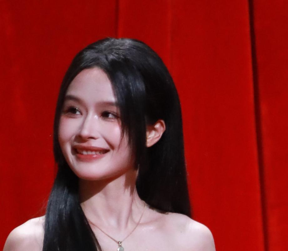 国剧盛典这一夜，充气脸、妆容夸张，长短剧演员仍有壁！