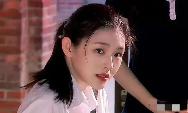 黄春梅正式回应珠宝传闻，斥责葛斯齐是鲁蛇，不告是没必要抬举他