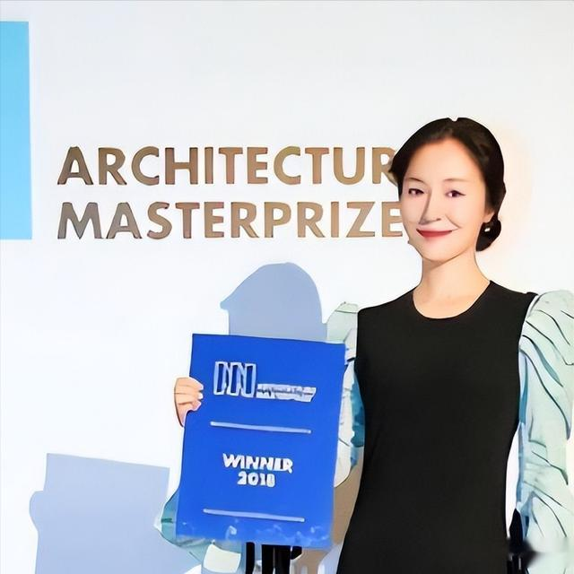 明明很想红,却装的“人淡如菊”,这4位心口不一的女星实在虚伪