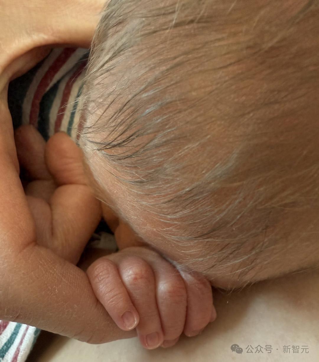 喜当爹后，奥特曼自曝神经化学骤变！养娃能为人类做出更优AI决策