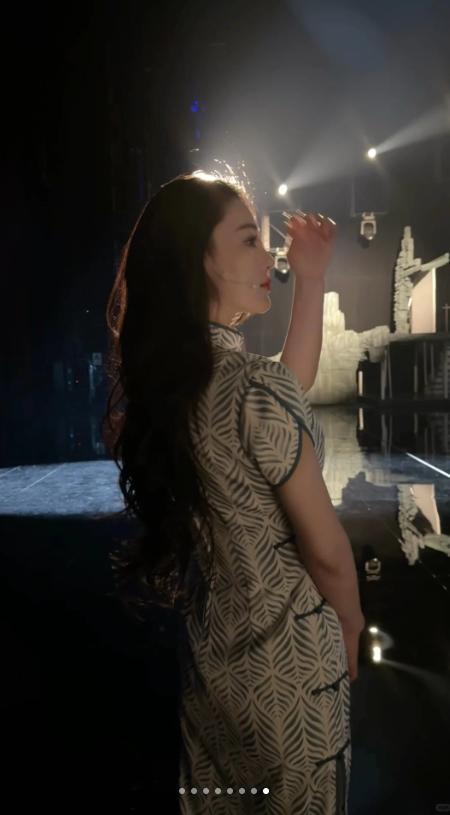 38岁张馨予瘦10斤体质变差!2个月发烧3次又输液,首次演话剧太拼