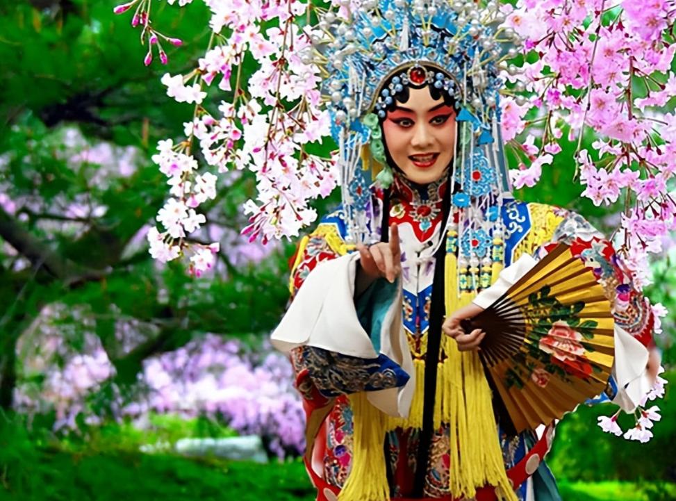 至今未婚未育,却有挚友相伴27年!59岁的她活得真通透