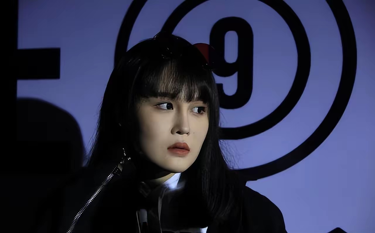 赵本山的“天塌了”!就算有再多豪宅豪车,也无法拯救自己的女儿