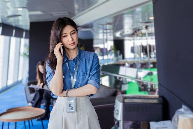 不整容就是好看,从21岁到45岁,童蕾的妈生脸美得让人挪不开眼