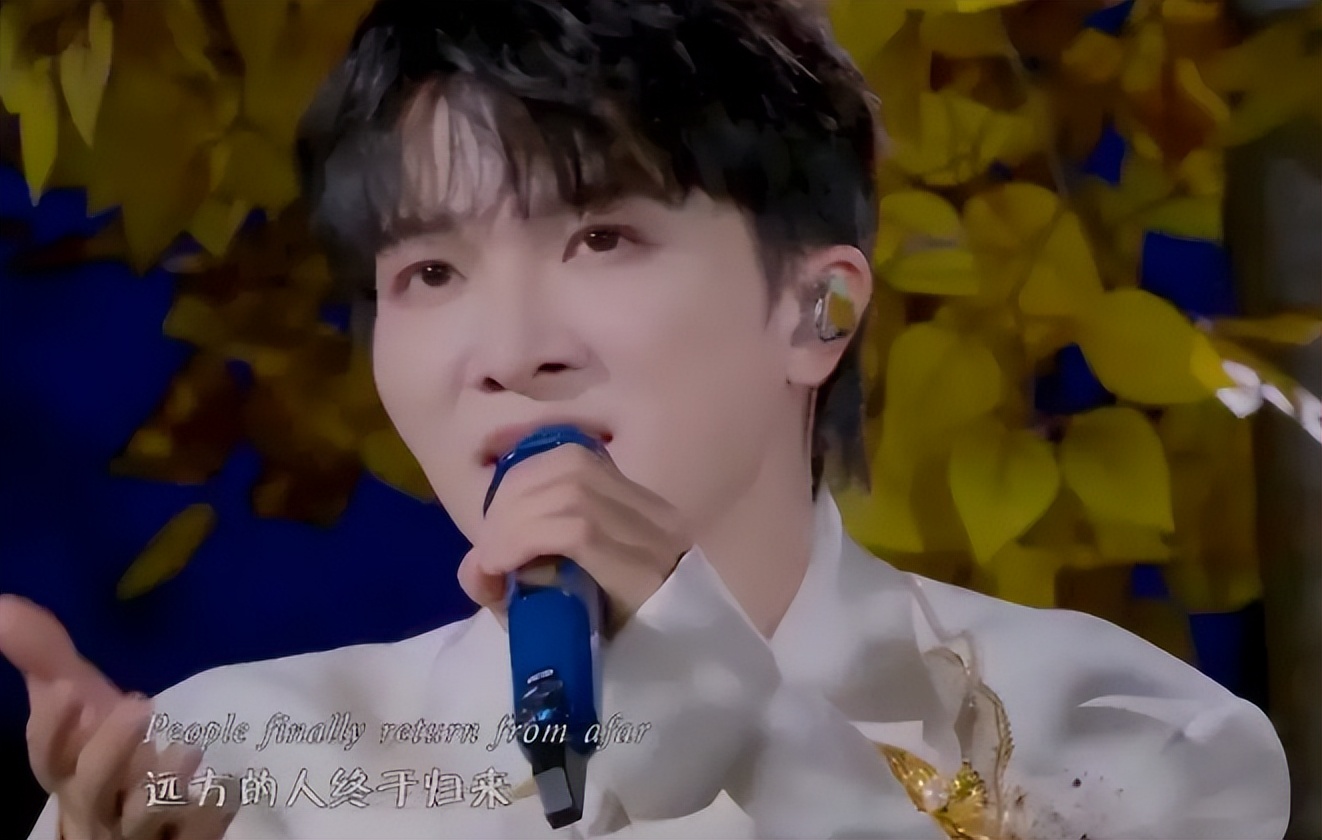 钱再多有什么用?中秋节第二天,3位名人传来噩耗,贾玲真没说错