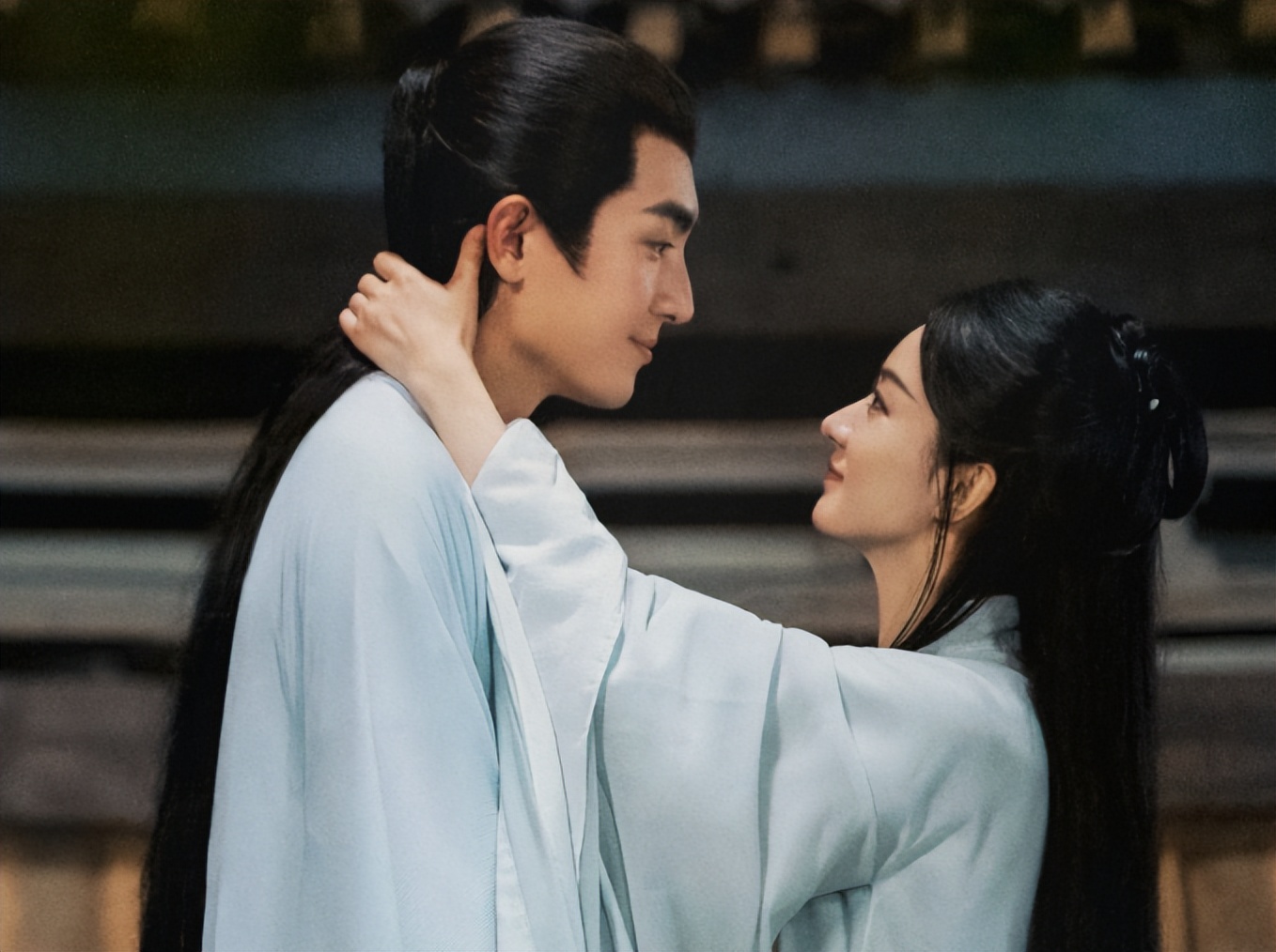 好家伙，唐嫣《念无双》开播就差评不断，观众的弃剧理由竟出奇的一致