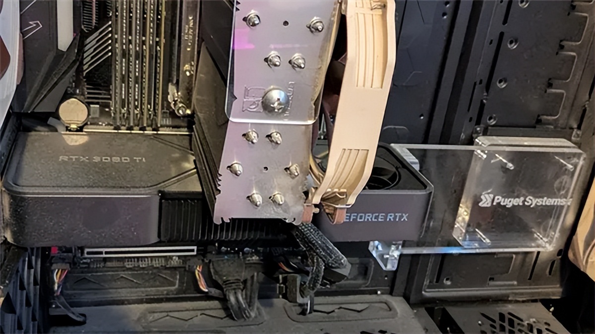 100多元就拍下价值5.7万的PC主机！含线程撕裂者3960X、256GB内存