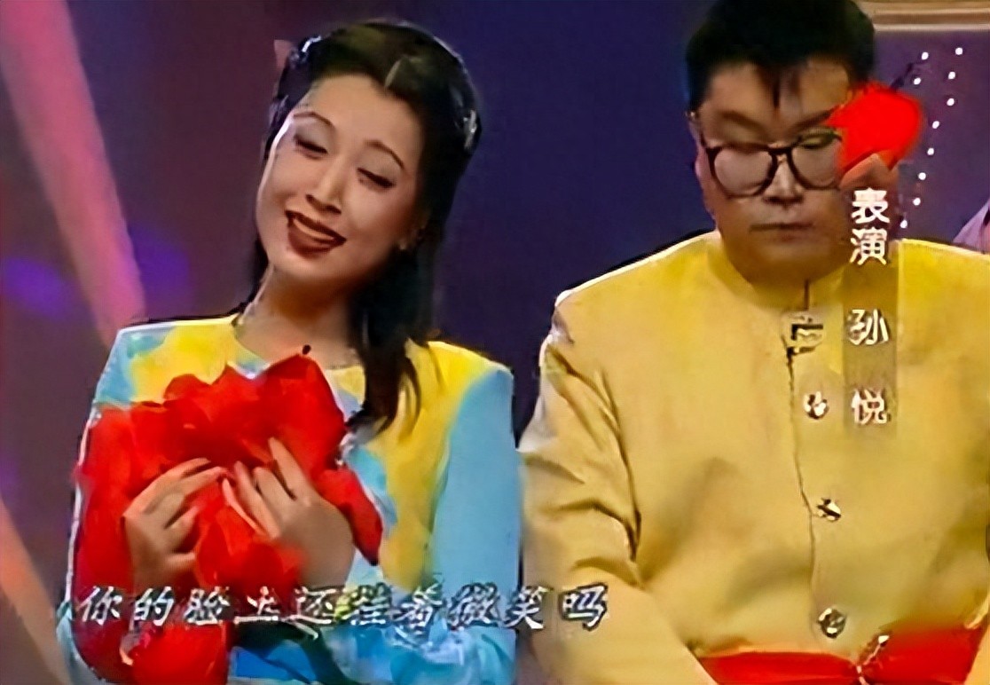 53岁孙悦现状：嫁大9岁二婚富豪，生冠军儿子，状态比20岁还要好