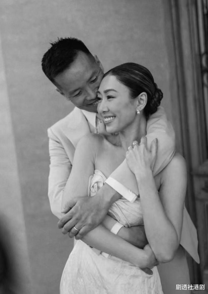 44岁TVB视后曝生子计划！月初突晒照官宣结婚，曾担心会孤独终老