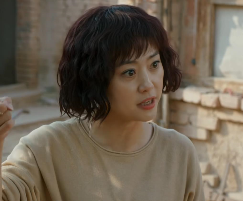 仅播1天，央视《青山是故乡》收视破2.3，老戏骨演技惊艳四座