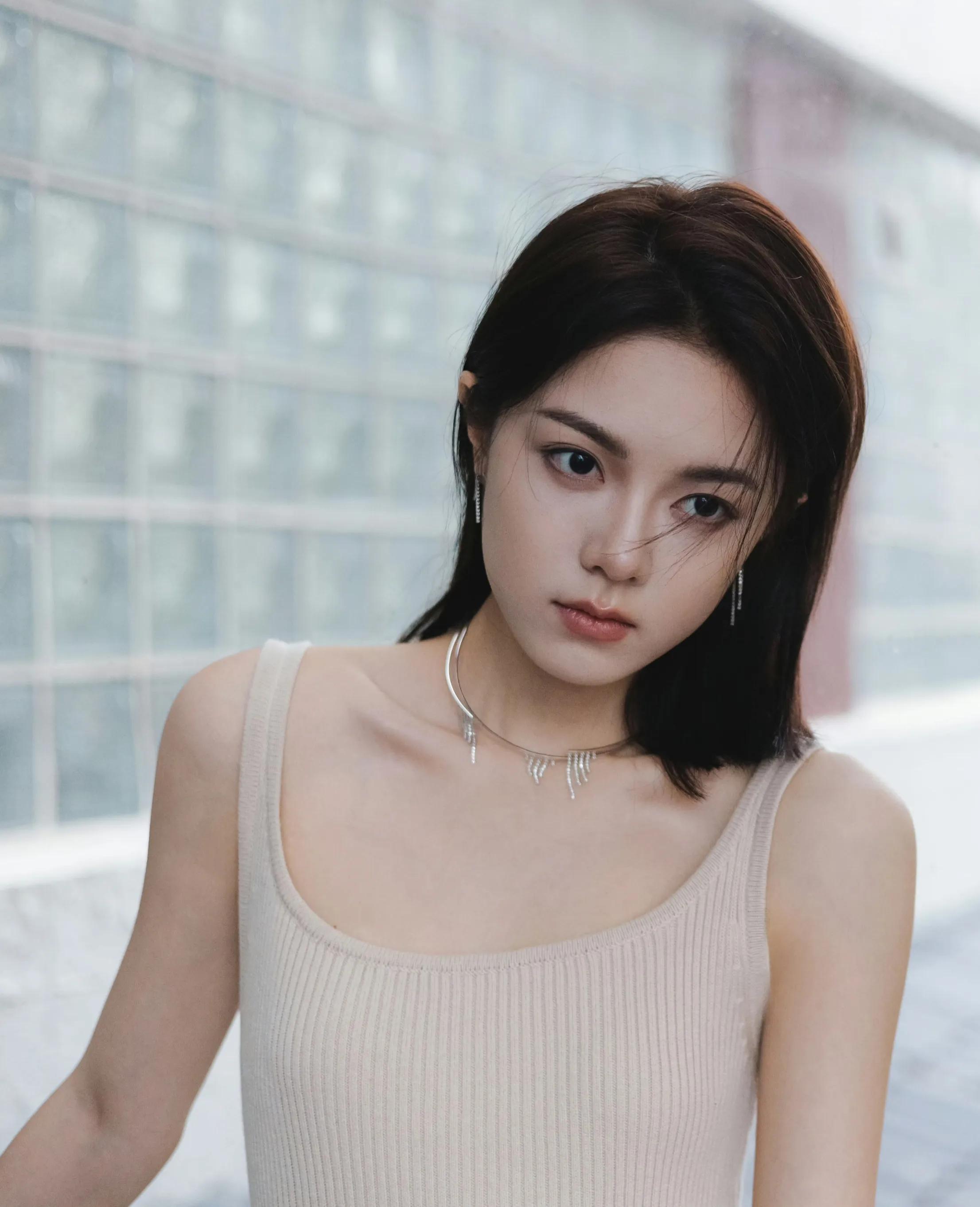 赵今麦COSMO11月刊封面写真