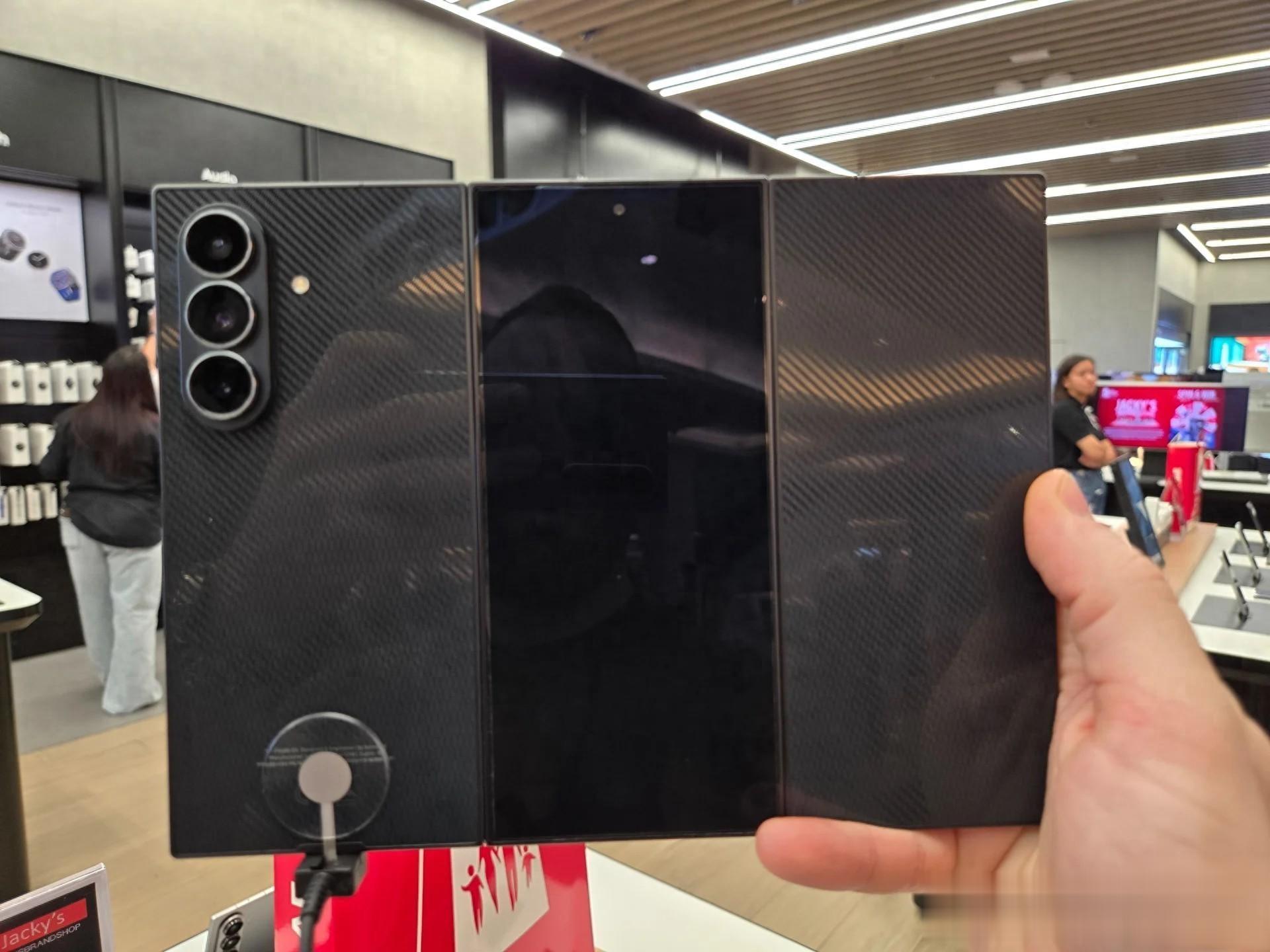 三星VS華為三折疊屏：Mate XT珠玉在前，為何三星注定勝利？