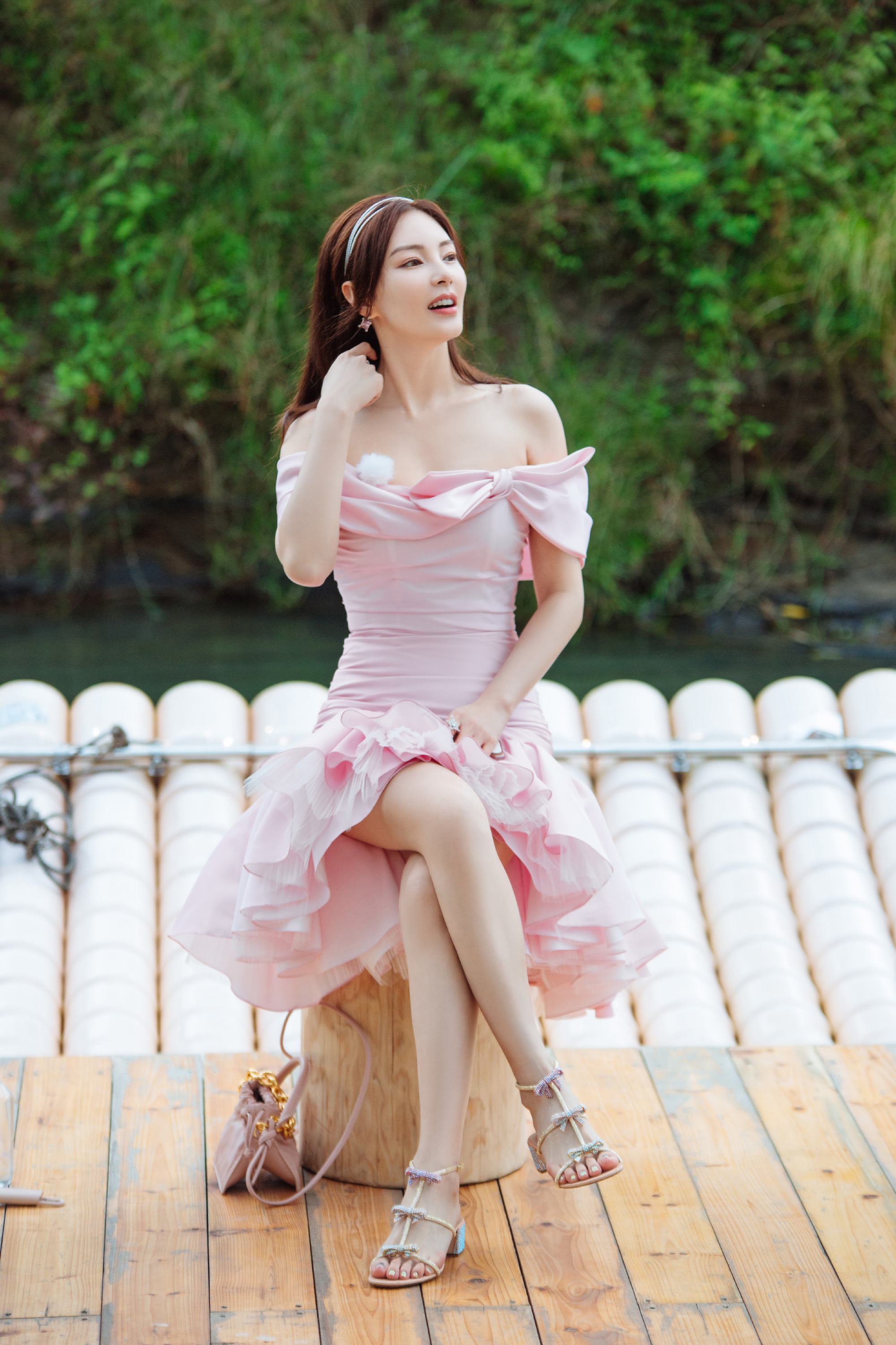 女明星，张雨绮的美脚