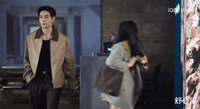 现偶终于对剧本杀下手了？这届言情，还有什么奇妙捷径？