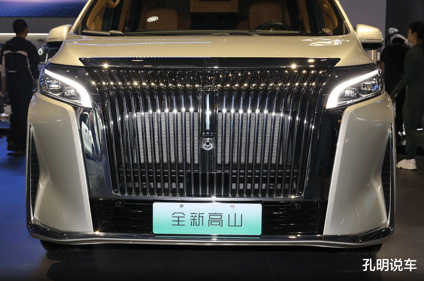 价格低姿态，魏牌高山订单不少，一款MPV三种轴距，哪款家用？