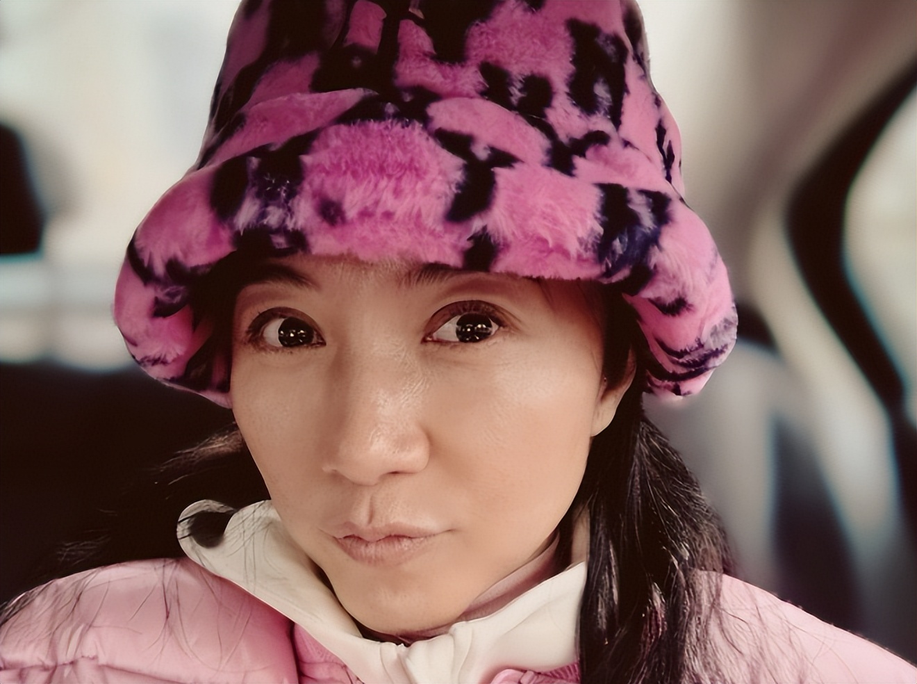 官宣恋情2个月，“老少恋”的颜丙燕，终究逃不过现实的残酷