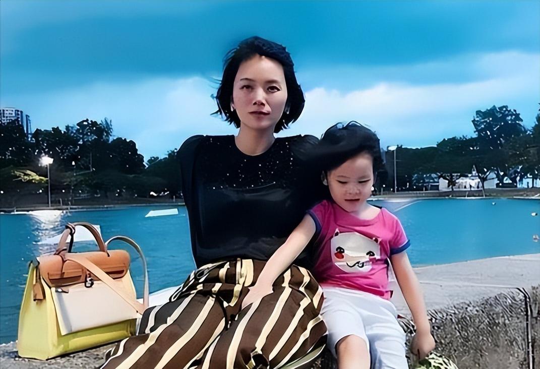 谁能想到\渣男天花板\陈思诚，对她却格外深情，让佟丽娅沦为笑话