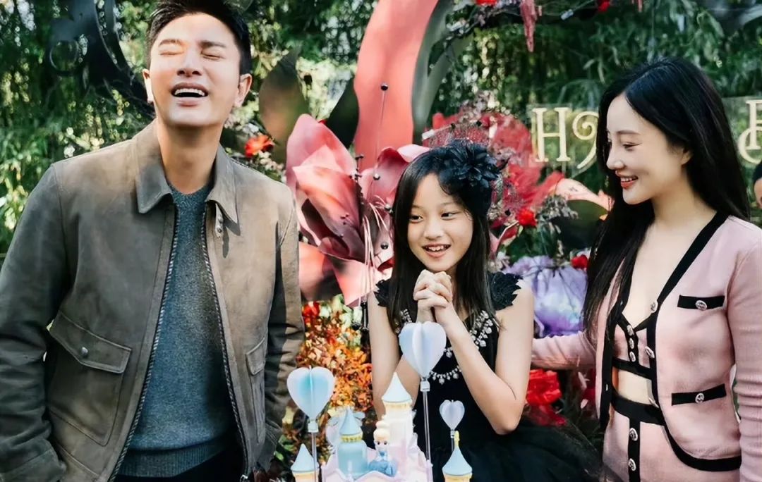 12岁甜馨回应李小璐出轨，最让人担心的事情还是发生了