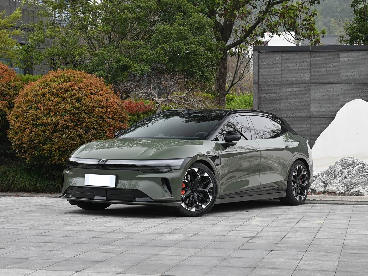 这款纯电猎装轿跑,权益售价不足20万!配激光雷达,续航825公里