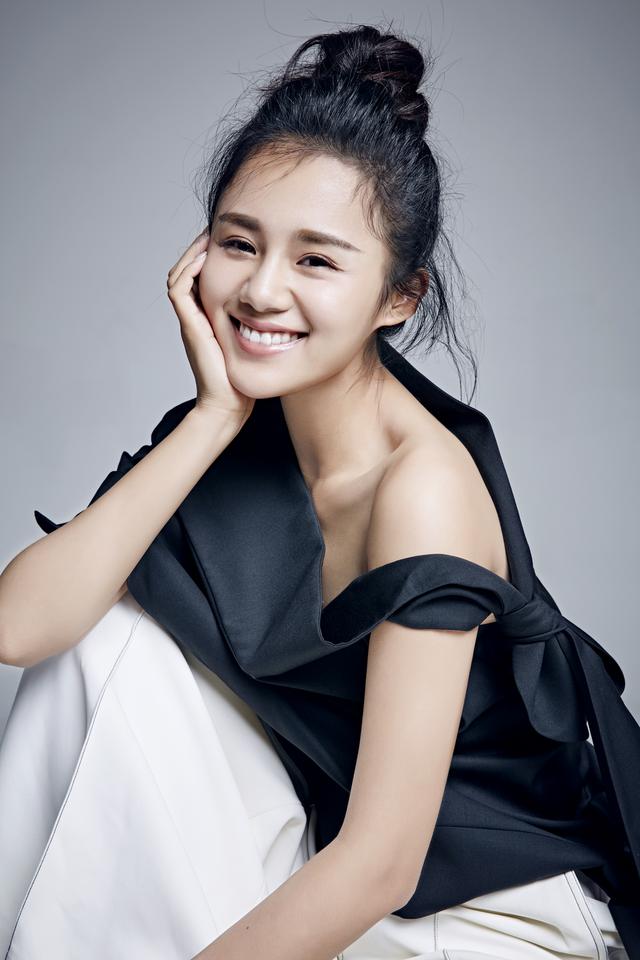 明星风采 这个安悦溪 大家喜欢么