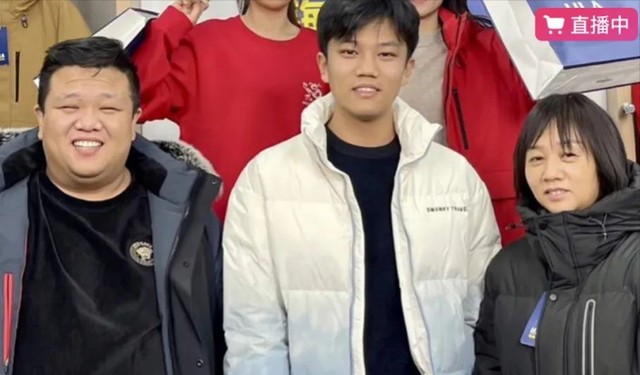 这一次，急于变现的解清帅终究是败光了路人缘，也给谢岳提了个醒