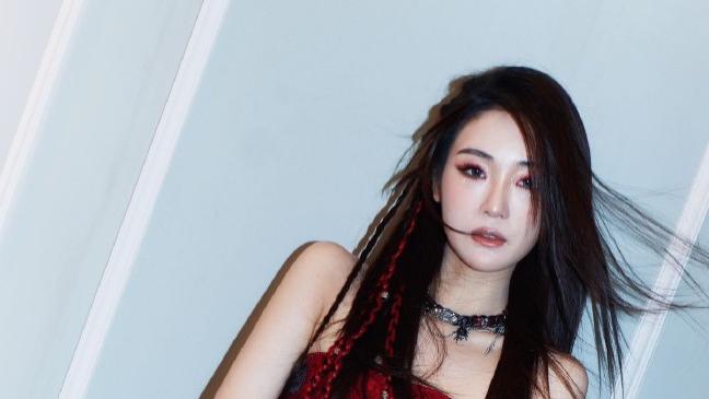 张凯丽女儿张可盈晋级全国12强，“星二代”标签引关注