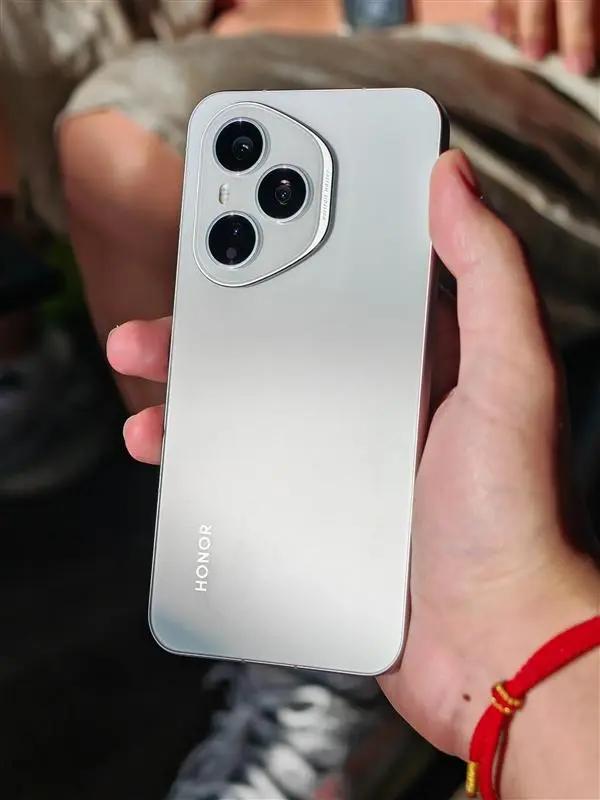 3999元!荣耀新机突然公布:5月14日,极致设计!