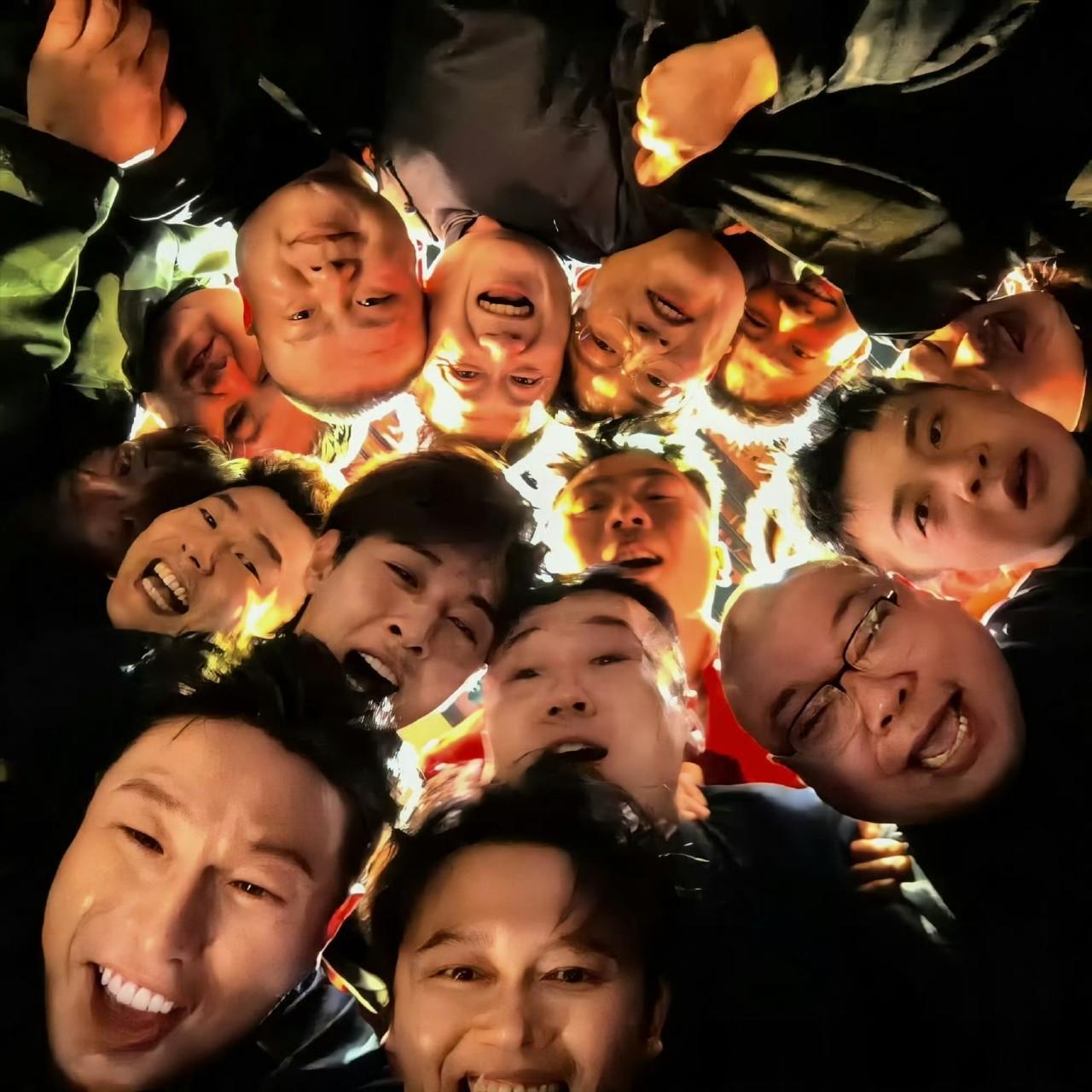 德云社当红回归八队,小剧场热度暴增,观众直呼,这票钱花得值