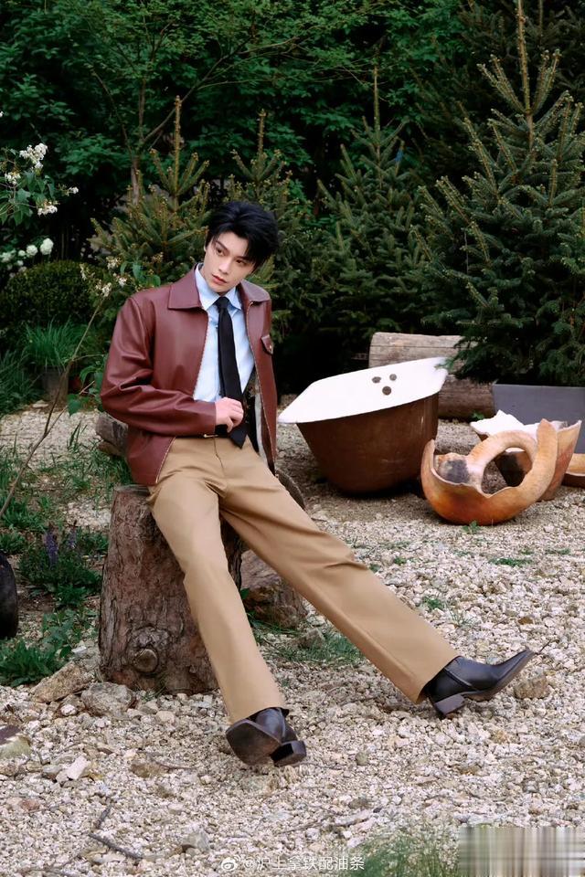 少年感十足的国民偶像洗牌，白敬亭9檀健次8吴磊7王一博6成毅第2