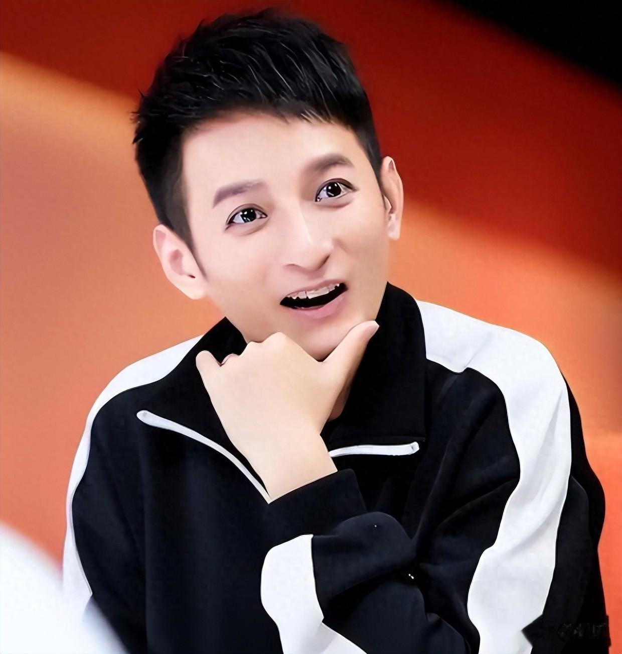 从主持人到“精神病”,无儿无女消失2年的李维嘉,终于传来喜讯