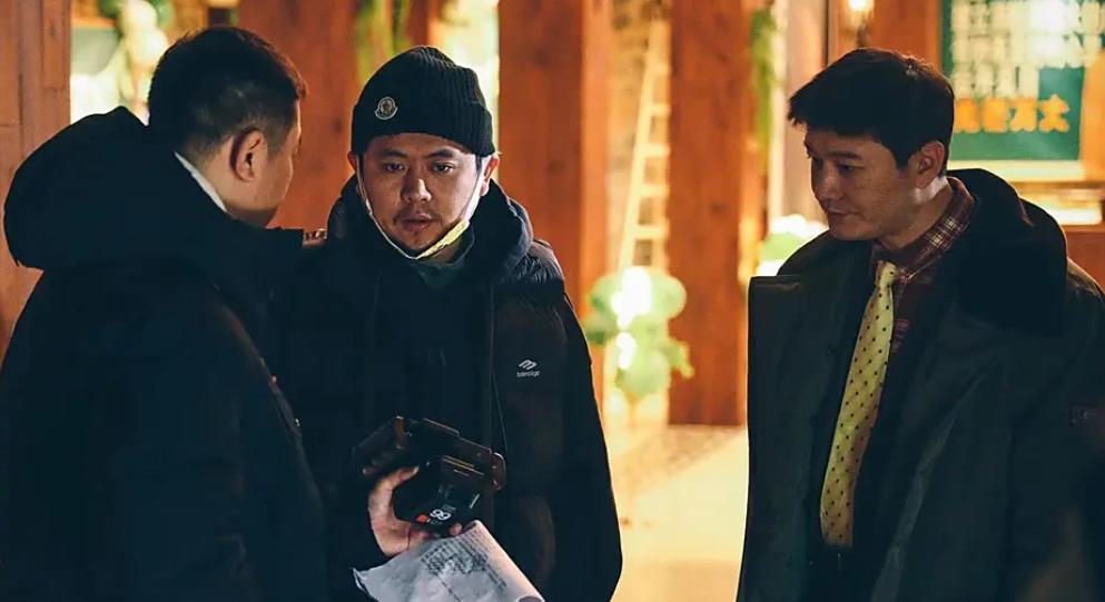 杨颖回归内娱红毯待遇惨淡，被嘲仍然没戏演，前夫事业也不如意