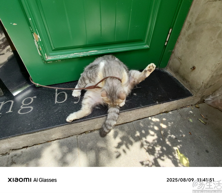 小米AI眼鏡評測：比起Vlog，融合與AI更是重點