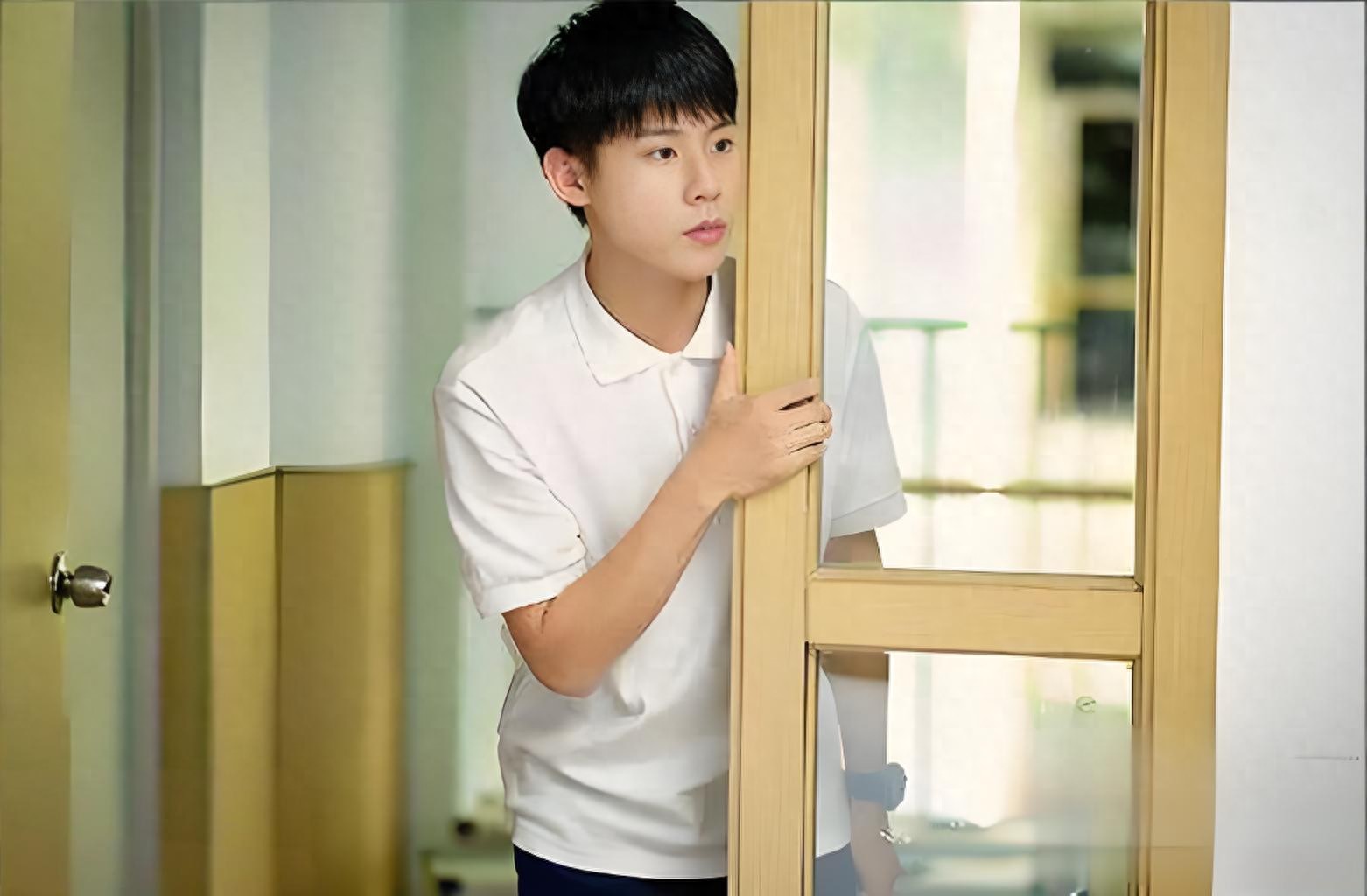 周奇怎么了?从《小欢喜》中暖心男孩方一凡到私联粉丝的心机boy