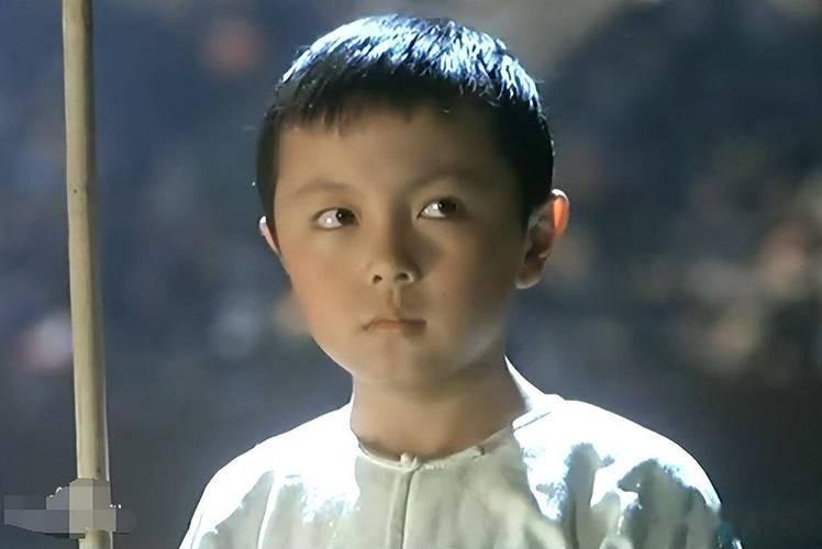 他出道即巅峰，却被周润发劝退圈，如今全运会惊艳出场，再回巅峰