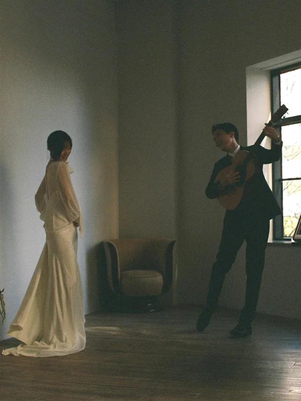 韩男星公布婚讯,将与《无限挑战》作家结婚