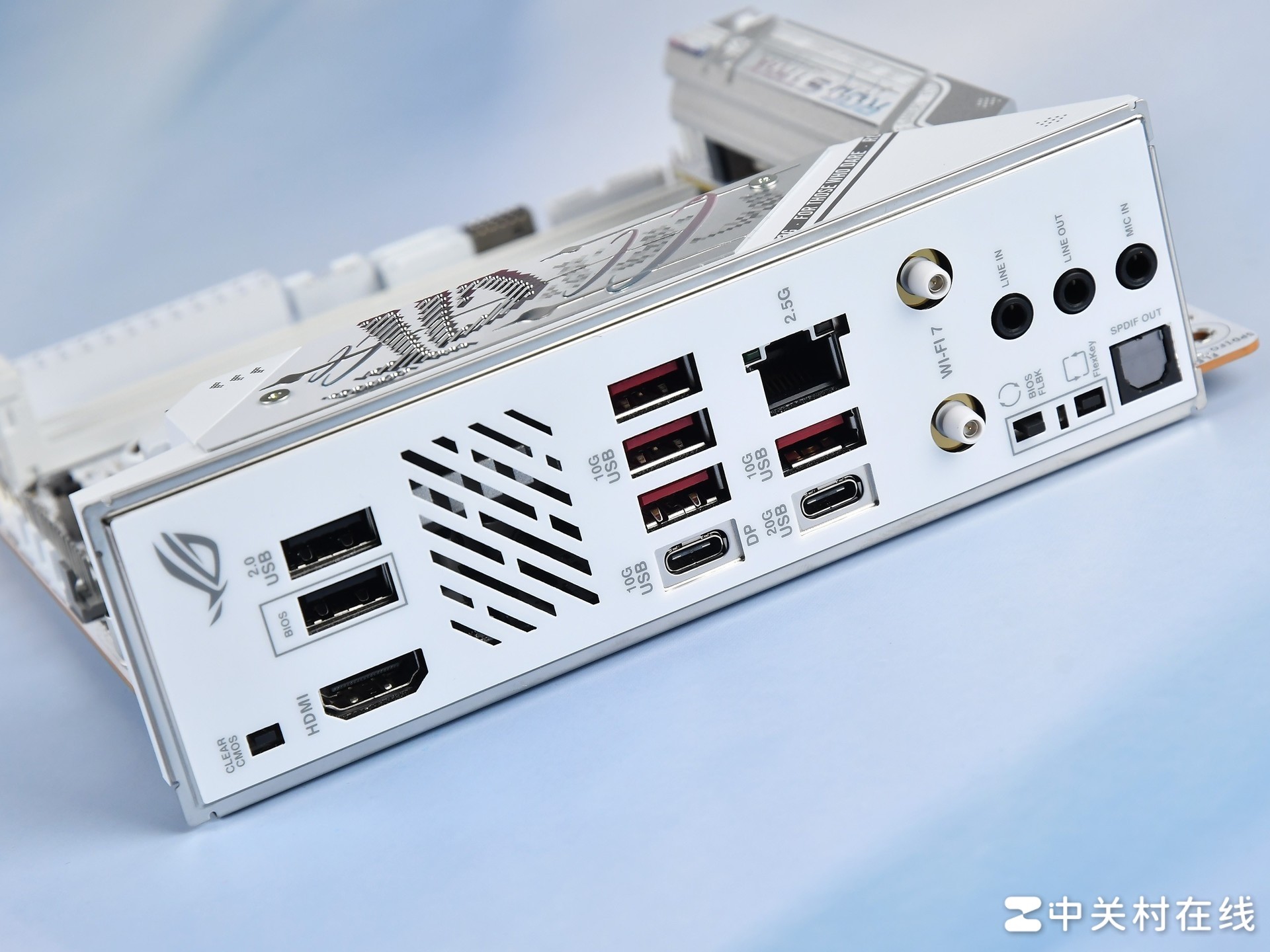 首款ITX吹雪主板！華碩B850迷你吹雪主板評測