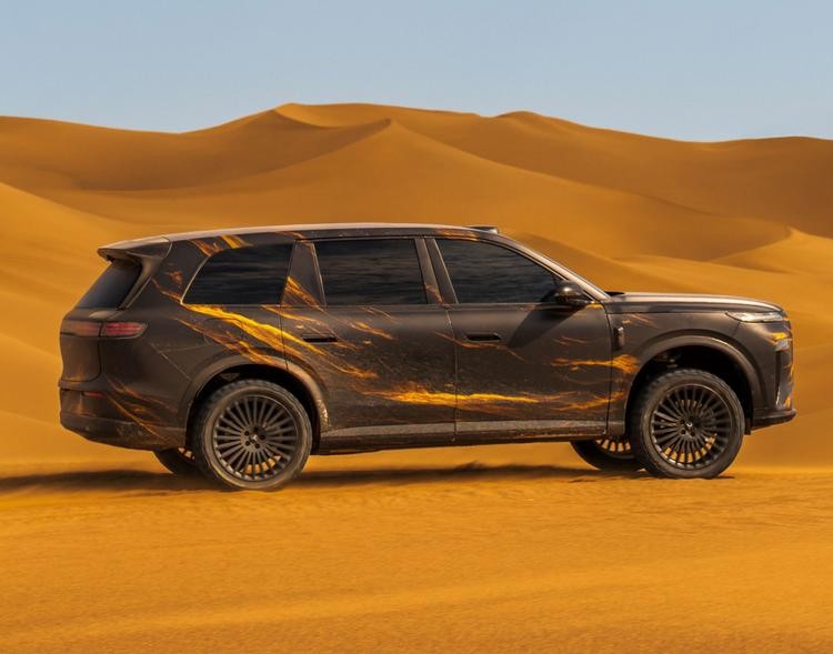 岚图泰山再曝渲染图，若真照这量产，能比问界M9还好卖？