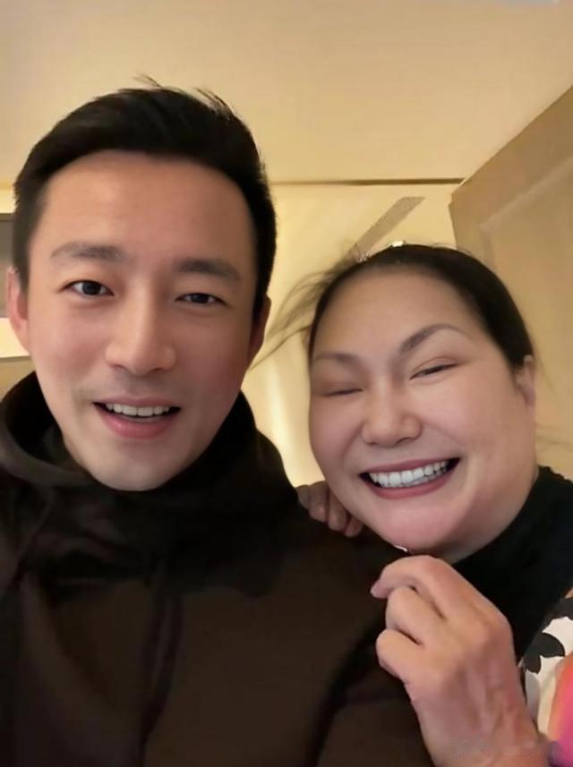 大S的遗产分割完毕后，S妈疑似公开斥责具俊晔是个骗子