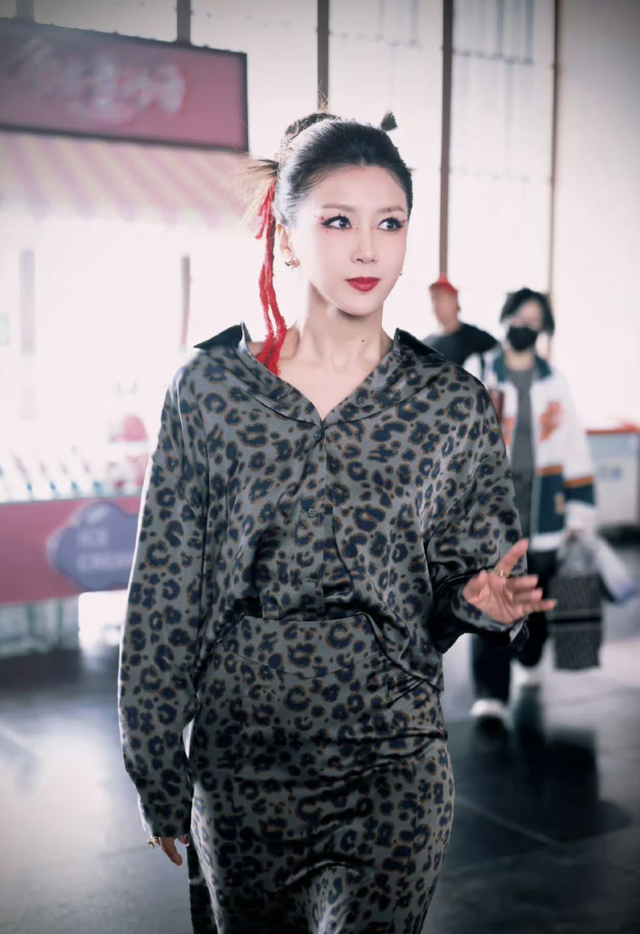 《浪姐》一公淘汰名单曝光！音乐才女一轮游太离谱，没王心凌好运