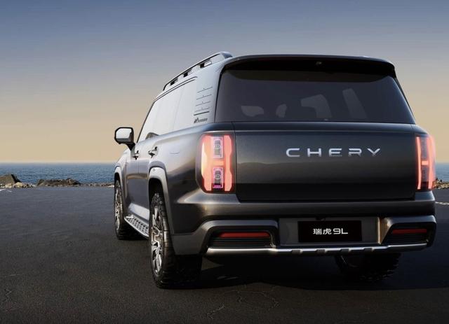 瑞虎全新旗舰SUV要来了,硬派气息出众,搭载猎鹰700智驾系统