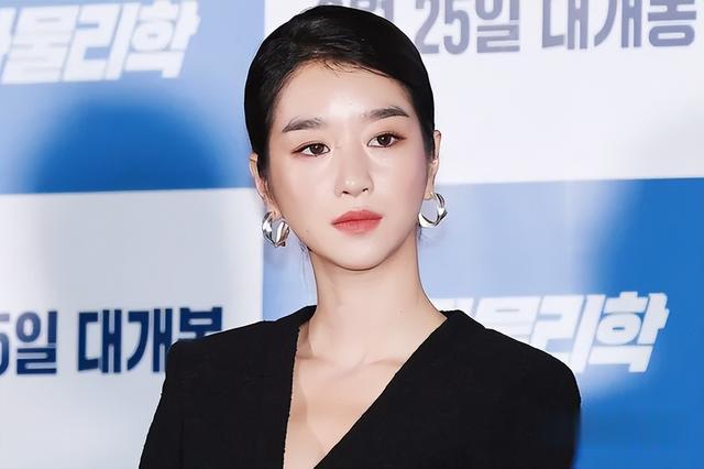 韩国知名女星澄清与金秀贤“情侣关系传闻”