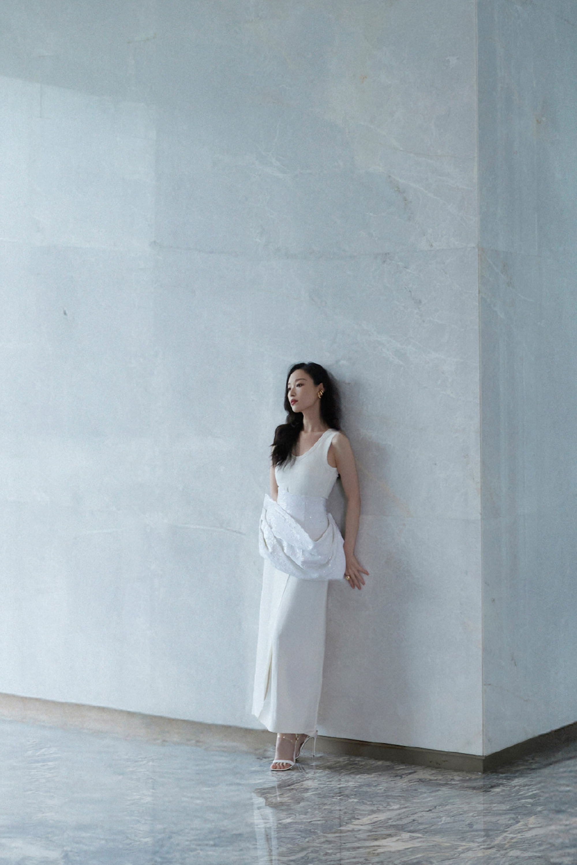 倪妮的大长腿美脚