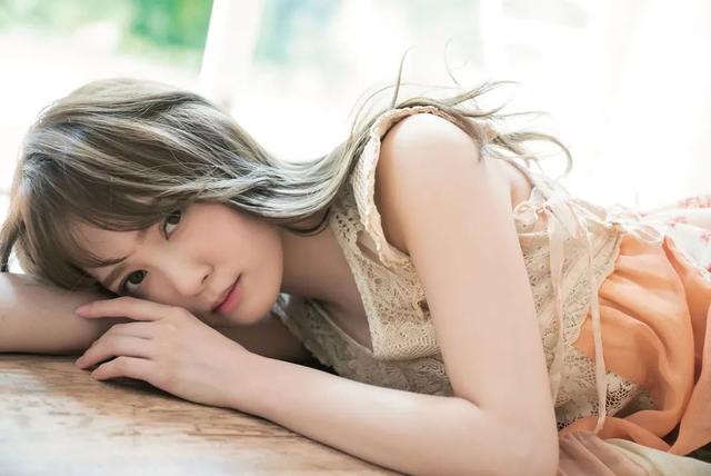 日系写真美图|No.1048 加藤史帆「ENTAME」