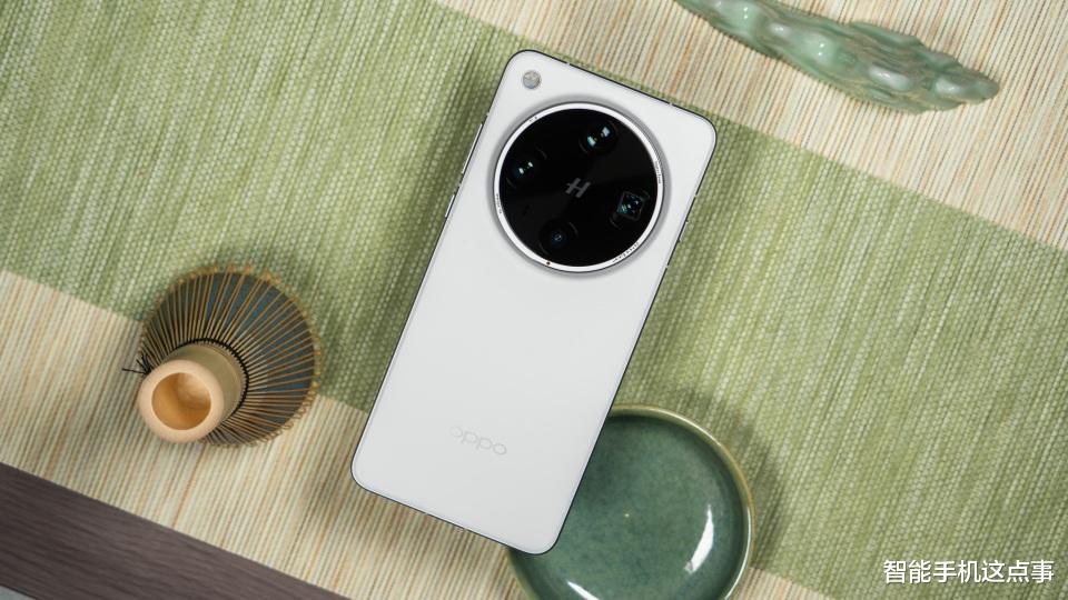 OPPO Find X9系列再次被确认：普及潜望长焦微距，是否值得期待？