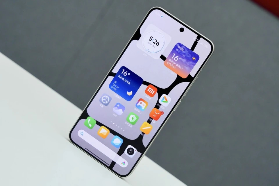 小米頂不住了，16GB+1TB跌價1360元，高端旗艦售價“大跳水”