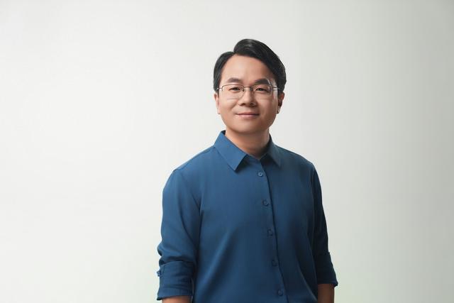 离开锤子、字节后，吴德周抢先Meta推出AI运动眼镜丨涌现36人