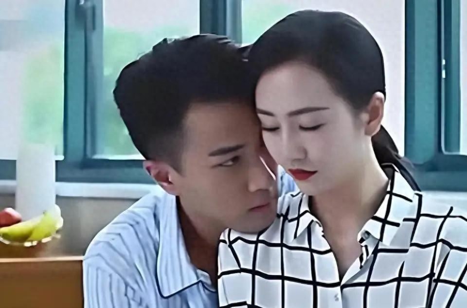 隐婚生子风波后，王鸥再被曝猛料！令人惊讶程度堪比当年夜光剧本